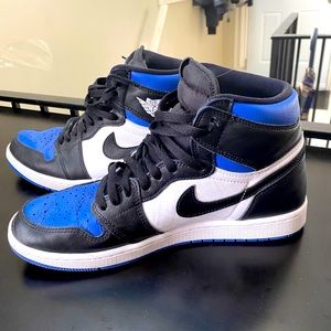 Air Jordan 1 Retro High OG “Royal Toe”